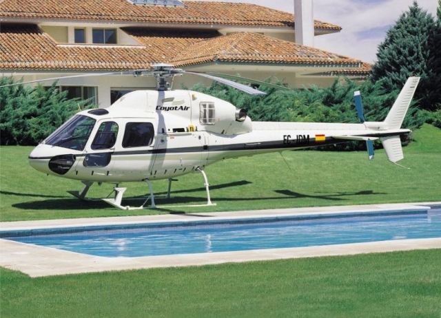 Helicoptero en finca privada